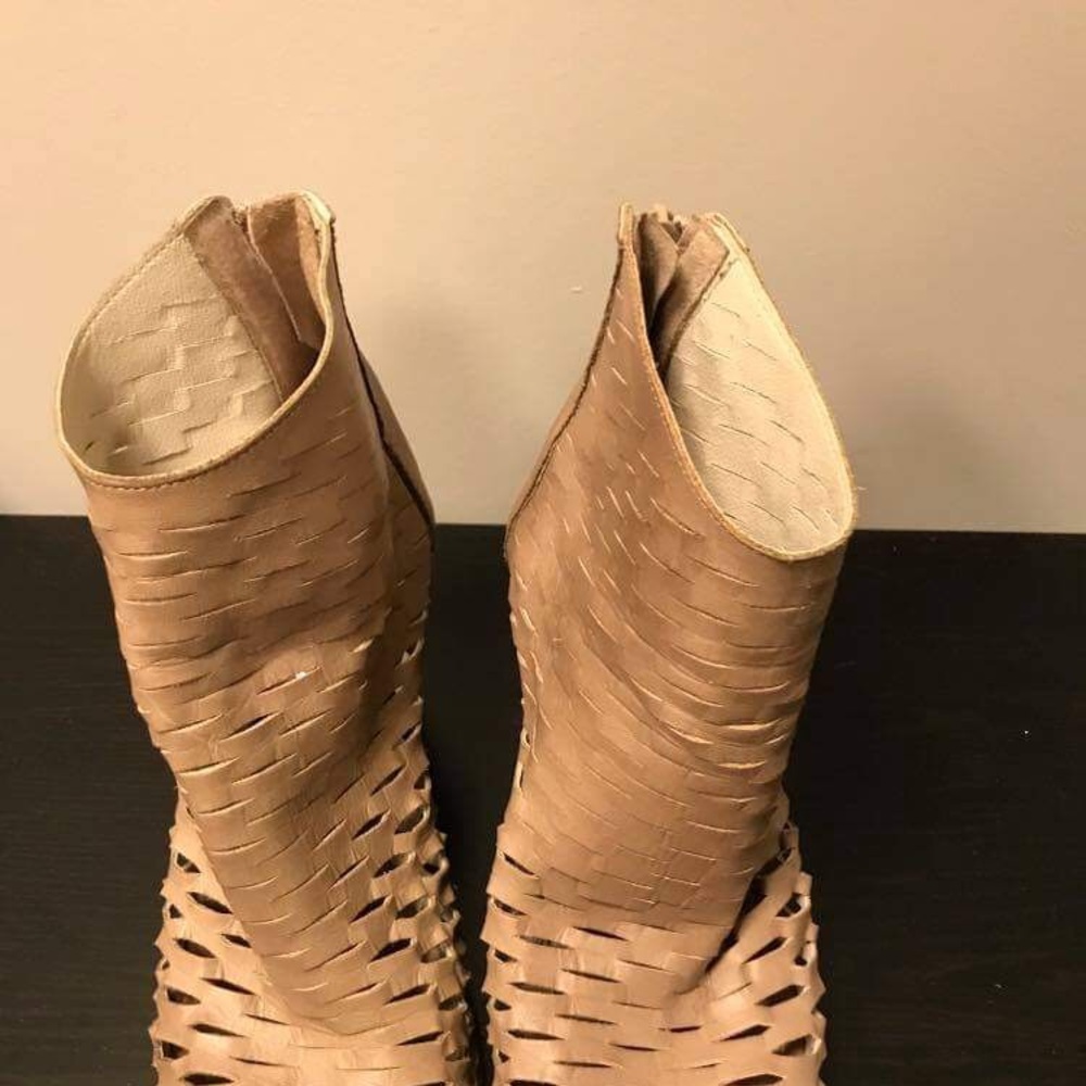 Open toe heels - Picture 4 of 5